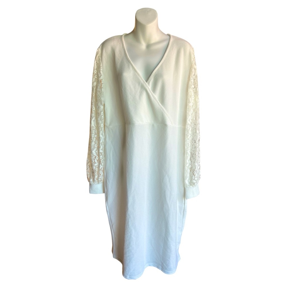 White Dress with Lace Sleeves 2XL

#13